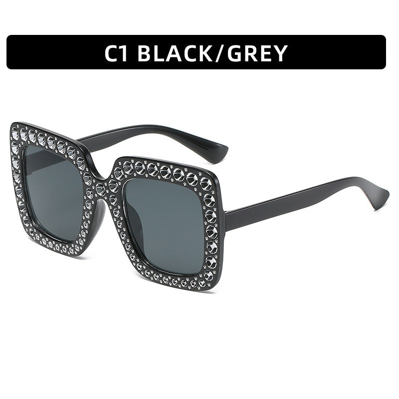 Women Sunglasses Fashion Square Sunglass Mosaic Star Diamond Decoration Sun Glasses Retro UV400 Gradients Gray Shades Eyewear