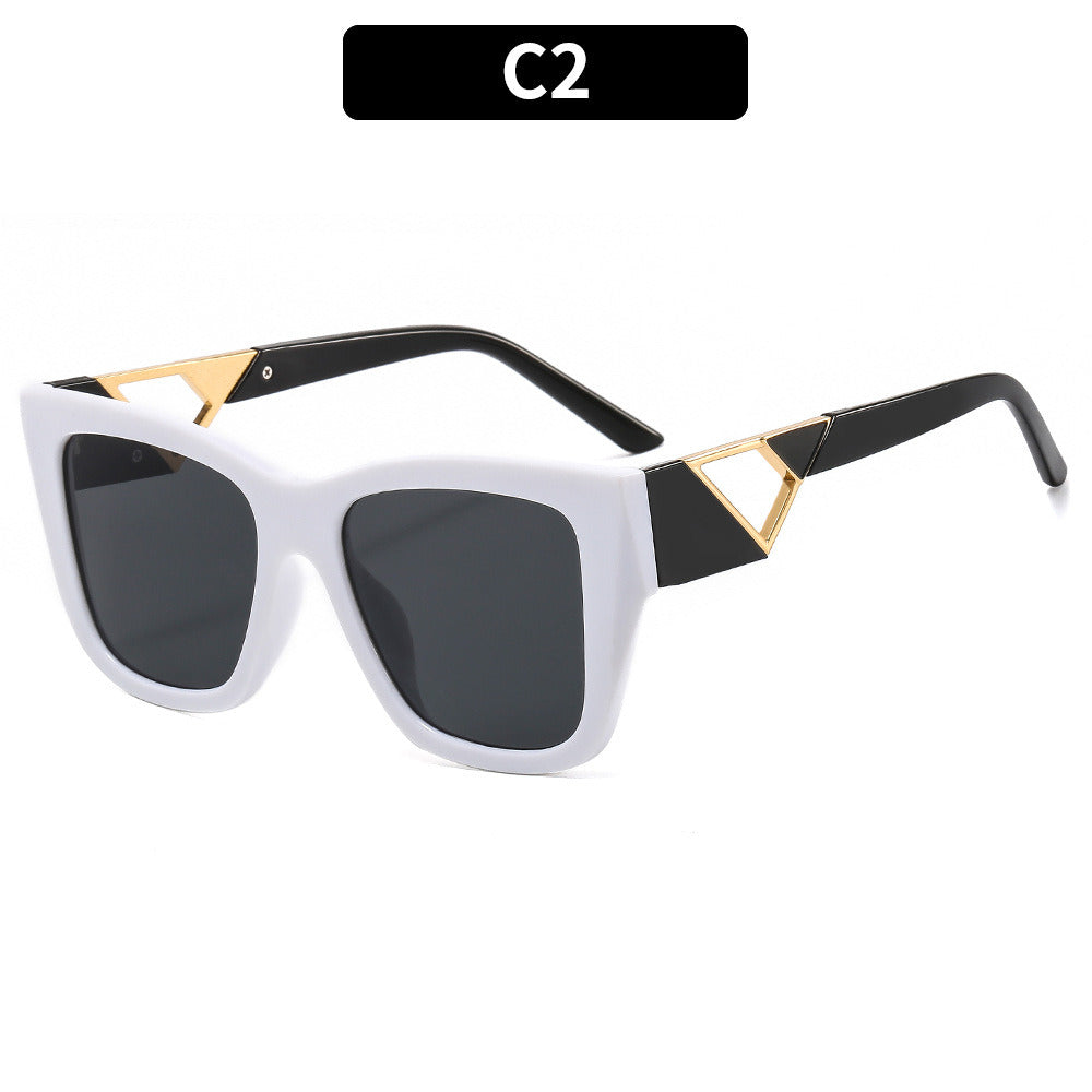 Retro Square Sunglasses Women Fashion Brand Designer Hollow Out Frame Shades UV400 Men Trending Contrast Color Sun Glasses