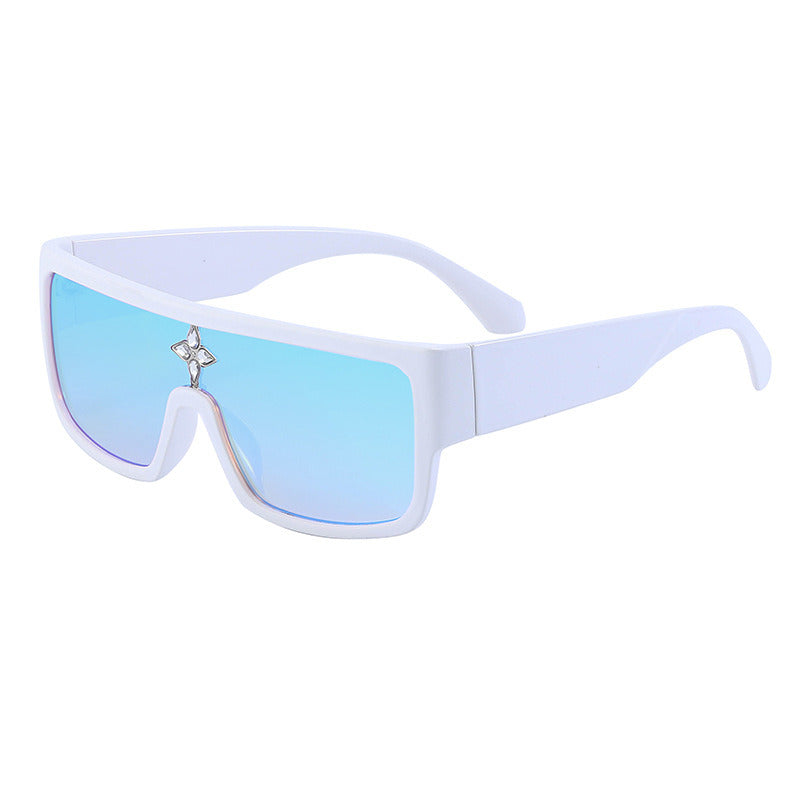 Fashion all-in-one sunscreen sunglasses women's high-end ins personality four-leaf sunglasses men's tide wholesale