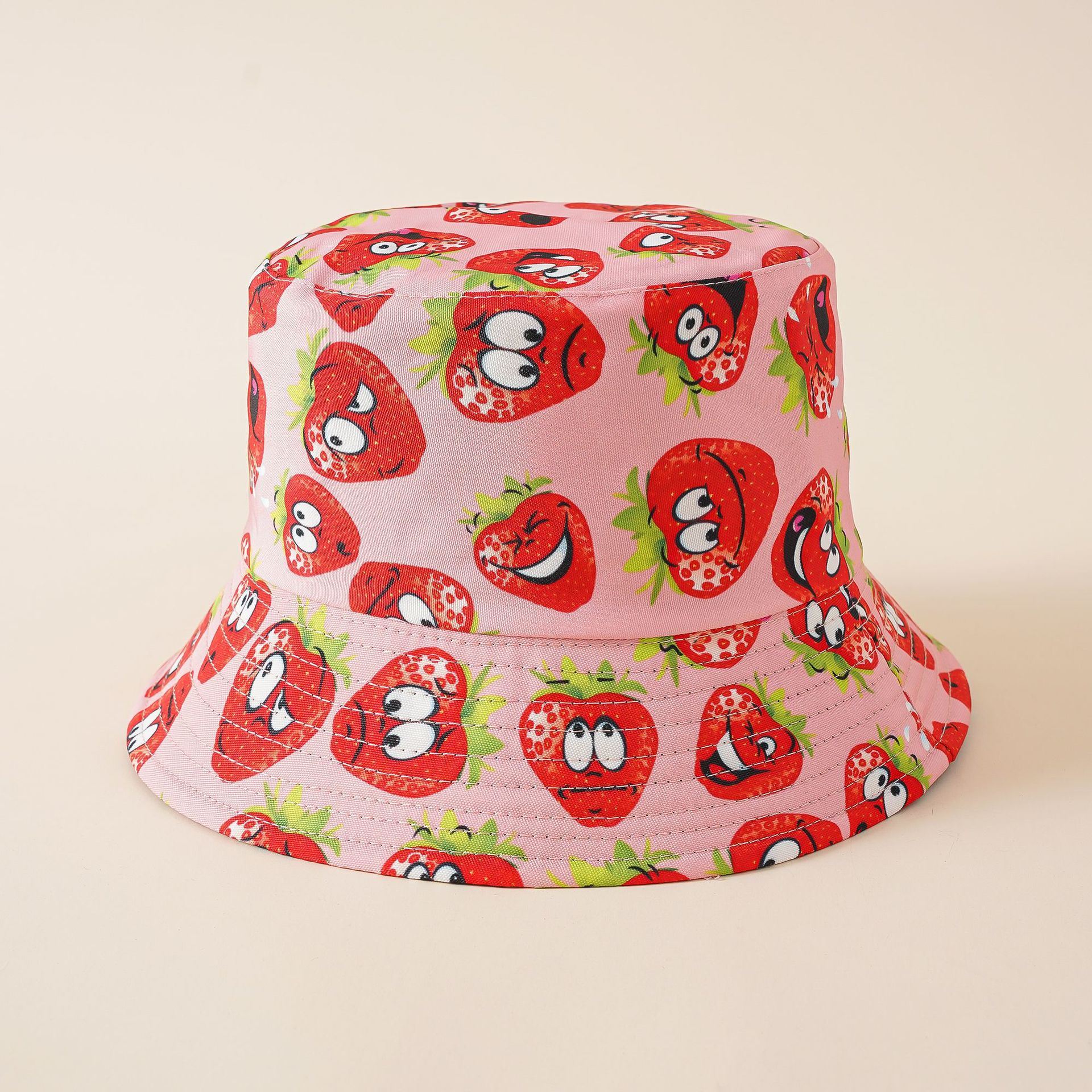 Cartoon strawberry pattern fisherman hat trendy double-sided wear creative basin hat cover face breathable cap sunscreen sunshade hat