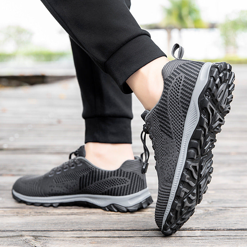 High Quality Men Women Casual Shoes Mesh Fly Weaving Breathable Middle-aged Elderly Light Sport Walking Spring Summer Autumn New