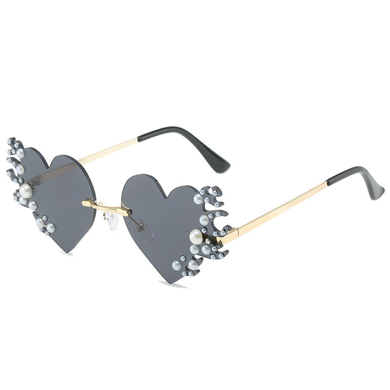 Fashion Heart Shape Sunglasses Women Rimless Sunglass Vintage Sun Glasses Female Eyewear UV400 Ocean Lens Luxury Shades