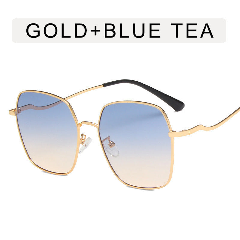 Square Sunglasses Oversized Frame Sun Glasses Fashion Mental Women Sunglass Female Luxry Brand UV400 Gradient Shades Eyewear