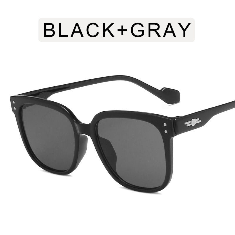 Fashion Square Sunglasses Women Oversized Glasses Retro Rivets Sunglass Men Luxury Designer Eyewear UV400 Sun Glass Black Shades