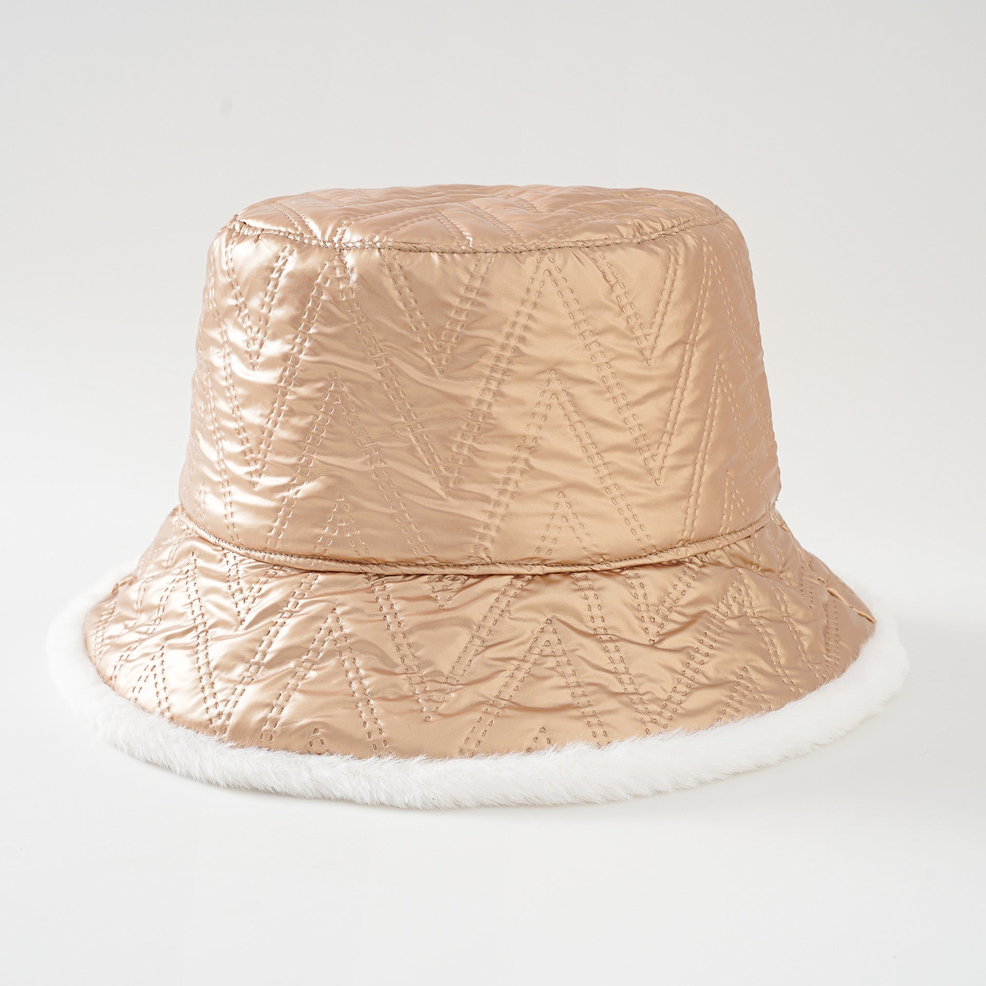 Autumn and winter new warm basin hat female net celebrity metal leather can be double-sided plush fisherman hat Korean version