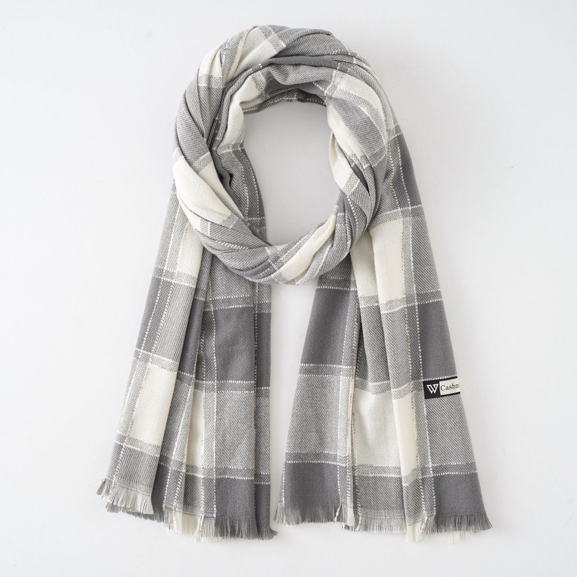 British style classic black and white contrast color plaid scarf retro plaid fashion trend warm scarf female