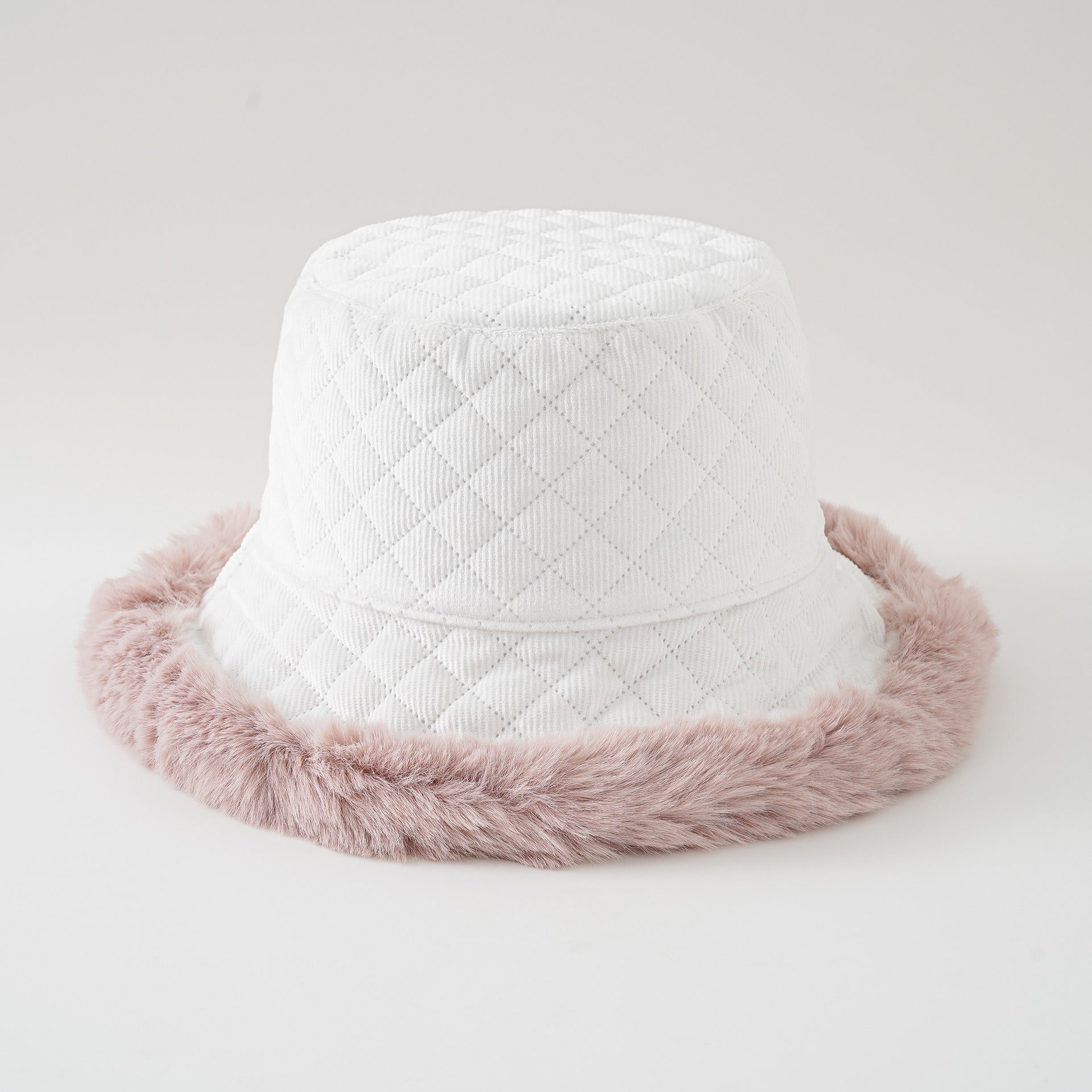 Korean version of autumn and winter new net red pot hat women thickened corduroy plaid fisherman hat plush winter hat women