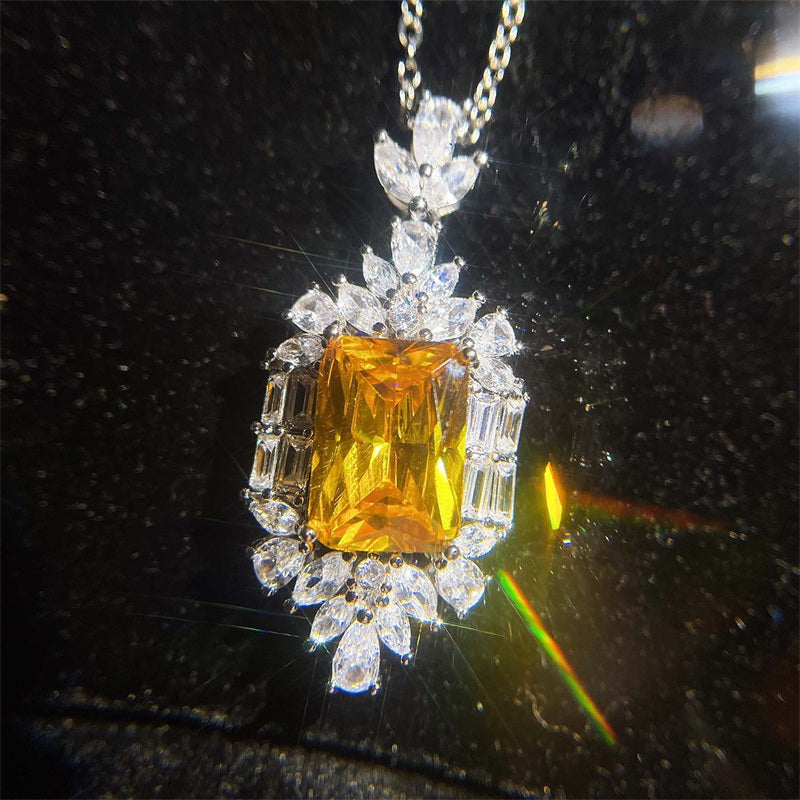 Huitan Elegant Yellow Cubic Zirconia Pendant Necklace Women for Anniversary Party Gorgeous Female Wedding Trend Eternity Jewelry