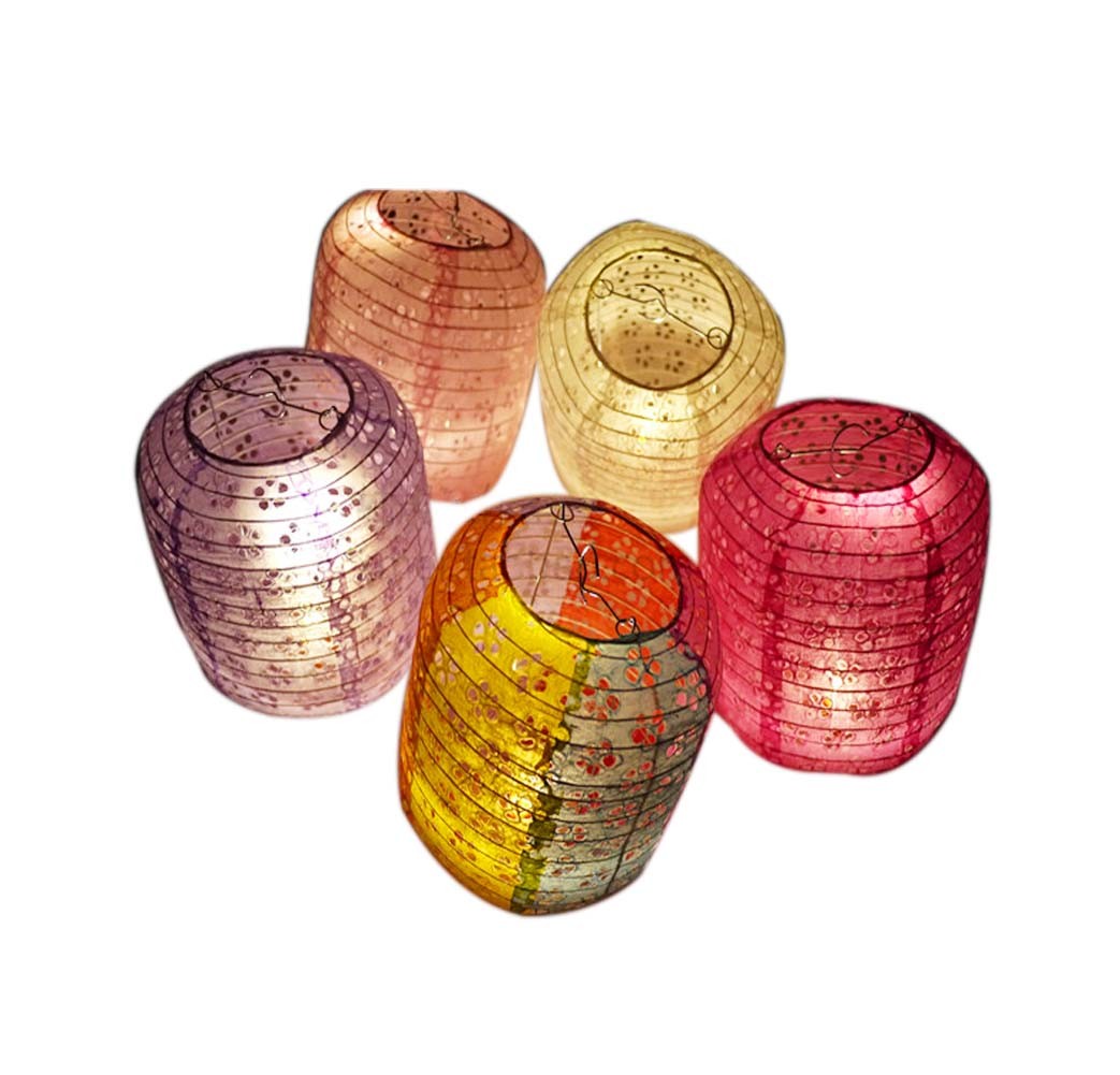 [Random color] Set of 5 Chinese/Japanese Style Hanging lantern Decorative Hollow Paper Lantern 20x15cm