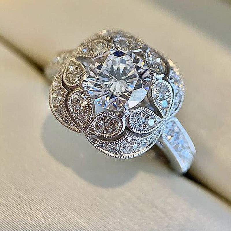 Vintage Flower Zircon Ring Exquisite Flower Round Zircon Inlaid Ladies Ring