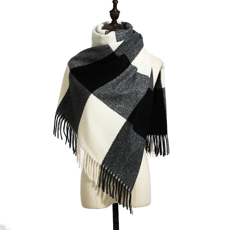 Checked scarf women's autumn and winter 2021 new style cashmere tassel shawl thickened cold proof and warm scarf wholesale