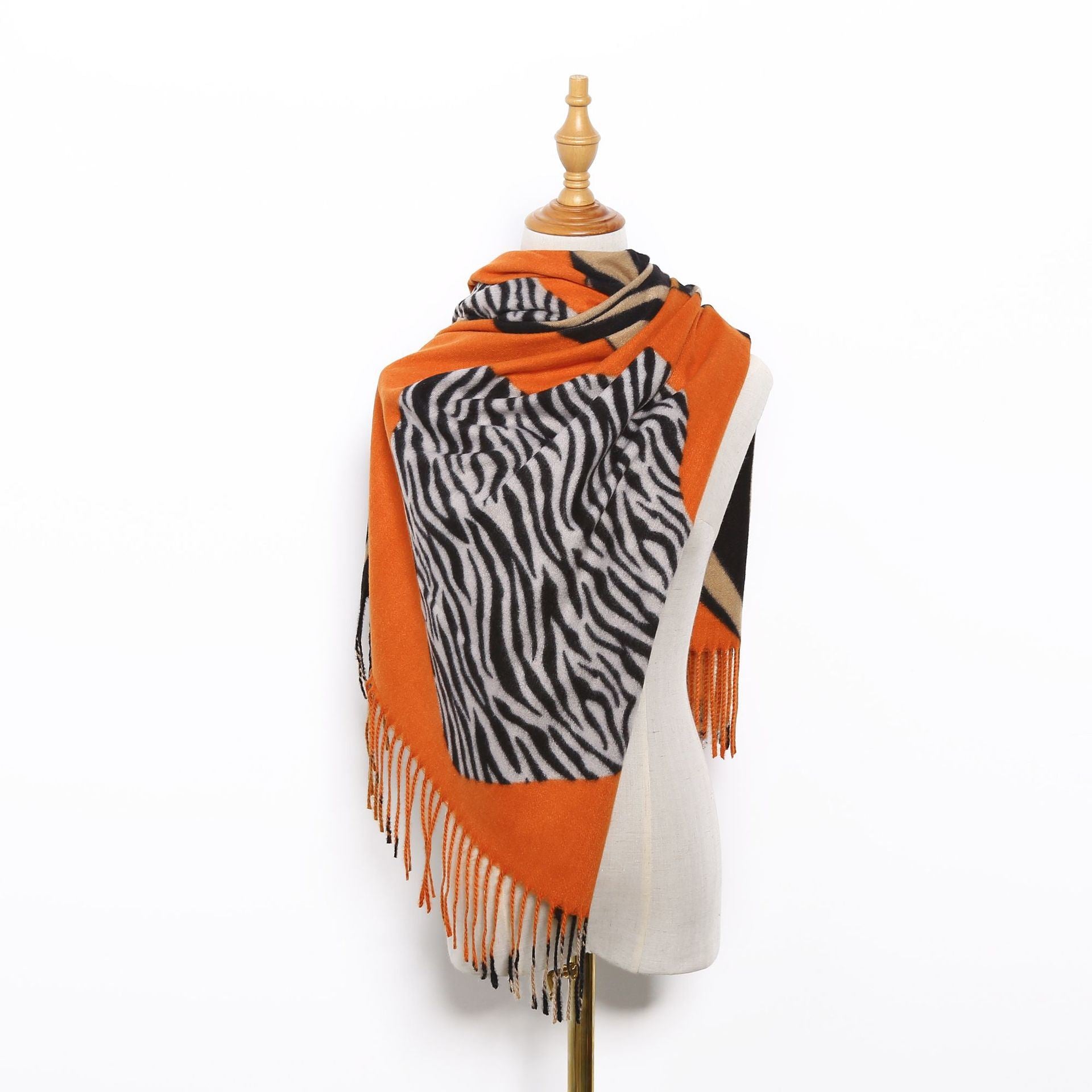 2021 New European and American leopard print blended scarf for women's winter shawl dual-use scarf factory wholesale and distribution