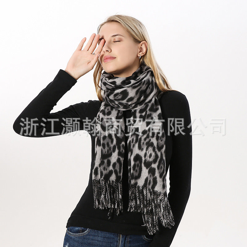 Chic Nordic Morandi Harajuku Exotic Leopard Snake Scarf Polyester Tassel Cashmere like Thick Scarf