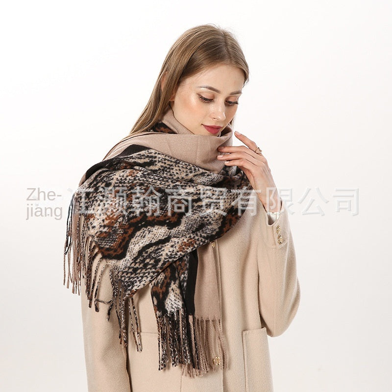 Chic Nordic Morandi Harajuku Exotic Leopard Snake Scarf Polyester Tassel Cashmere like Thick Scarf