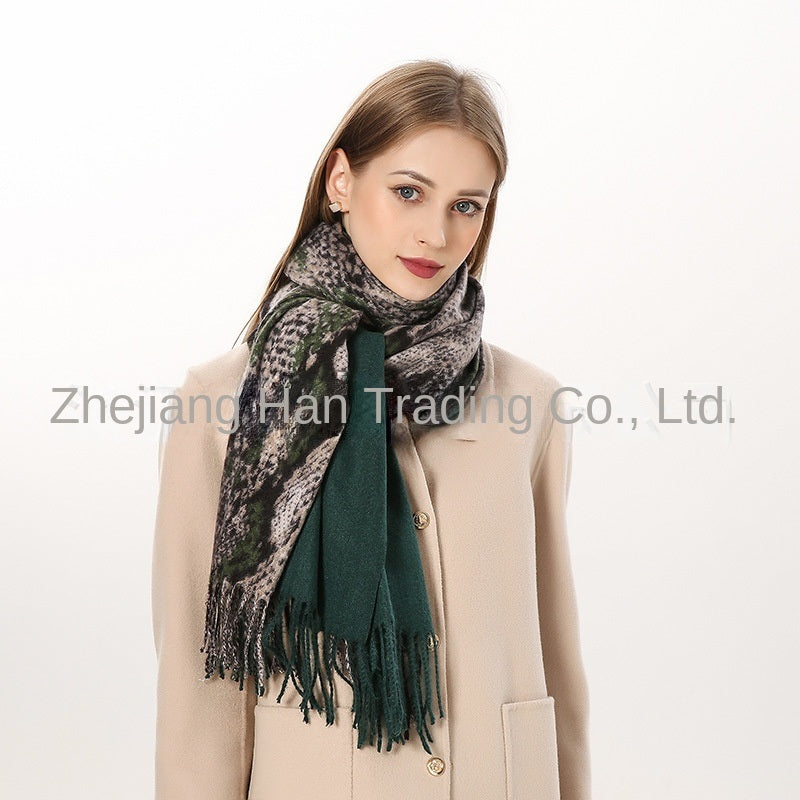 Chic Nordic Morandi Harajuku Exotic Leopard Snake Scarf Polyester Tassel Cashmere like Thick Scarf