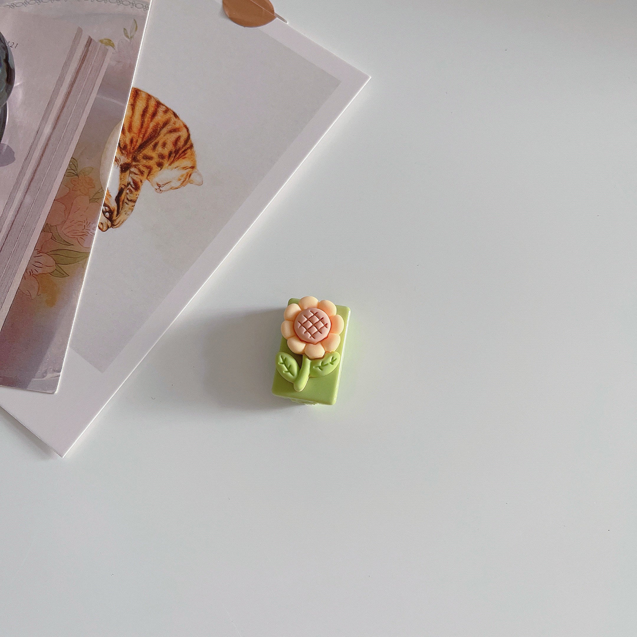 Colorful Cute Cable Protector For IPhone 14 13 12 11 Pro Max Samsung Google Pixel Smart Phone Charge Cable Protection