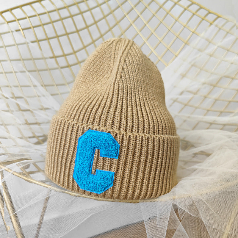 Simple Multi Color Big C Letter Winter Hat Women Winter Unisex Beanie Cap Outdoor Thick Warm Hip hop Sport Ski Knitted Hats