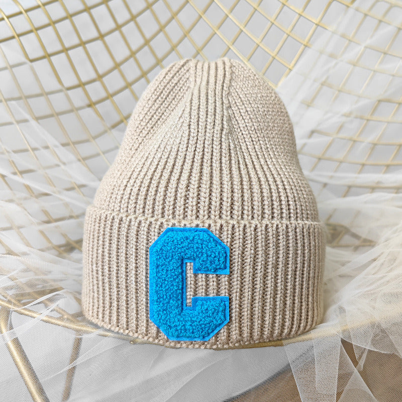 Simple Multi Color Big C Letter Winter Hat Women Winter Unisex Beanie Cap Outdoor Thick Warm Hip hop Sport Ski Knitted Hats