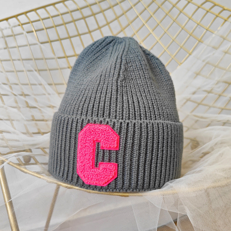 Simple Multi Color Big C Letter Winter Hat Women Winter Unisex Beanie Cap Outdoor Thick Warm Hip hop Sport Ski Knitted Hats