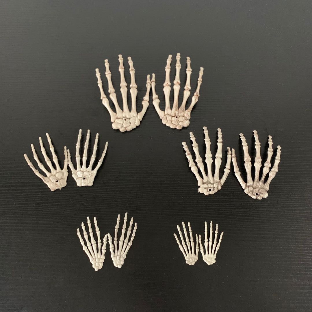 Halloween Skeleton Hand Claw Skeleton Hand Ornament Haunted House Secret Room Bar Decoration Props