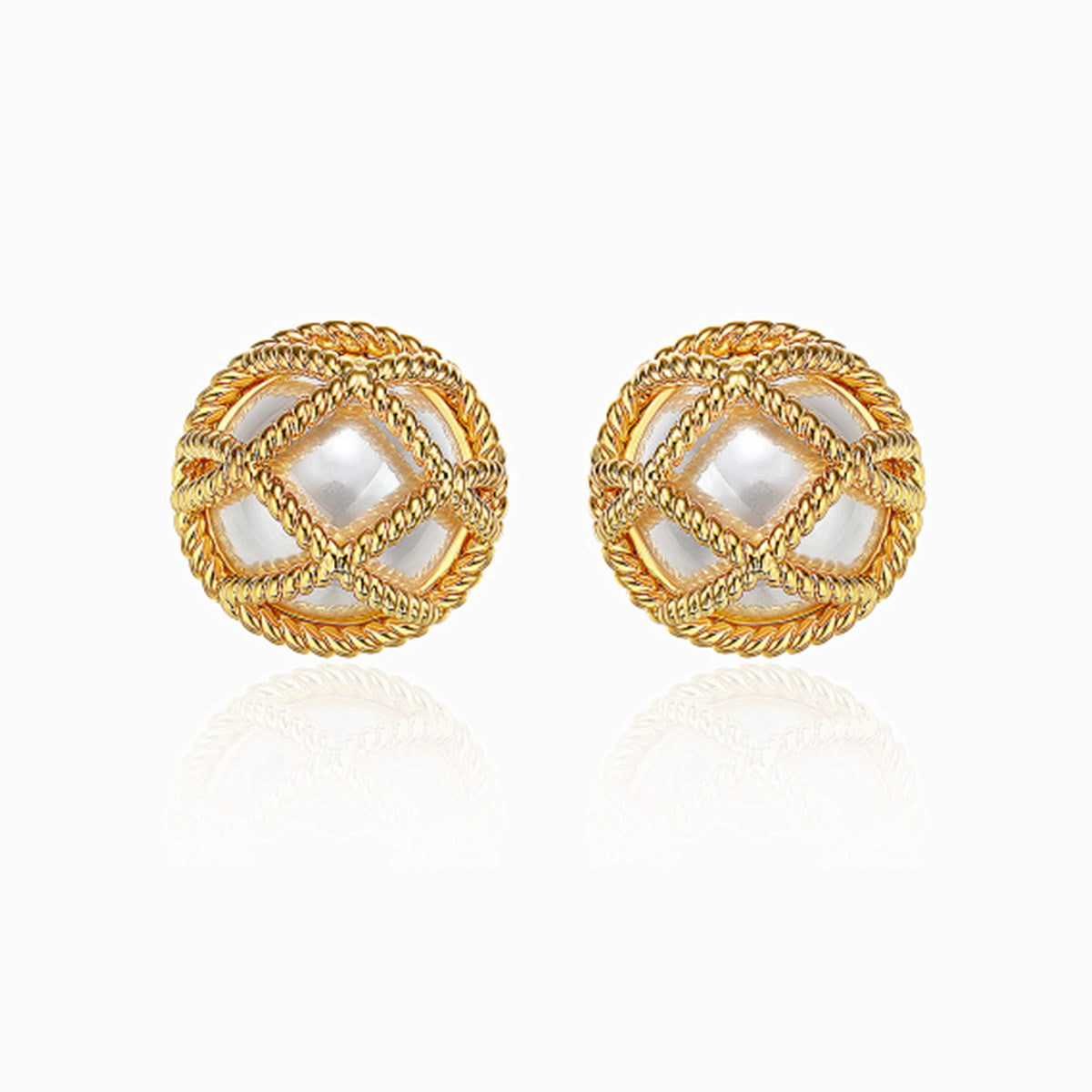 Girls' Fashion Commuter Hollow Metal Wrapped Pearl Versatile Stud Earrings