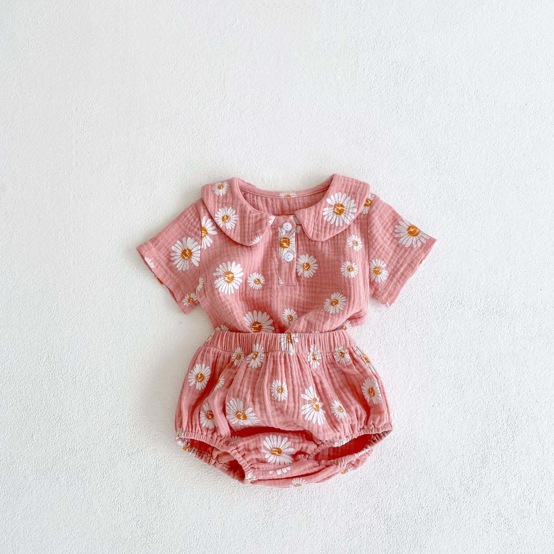 Baby Girl Floral Print Doll Collar Design Neck Buttoned Tops Combo Shorts Sets