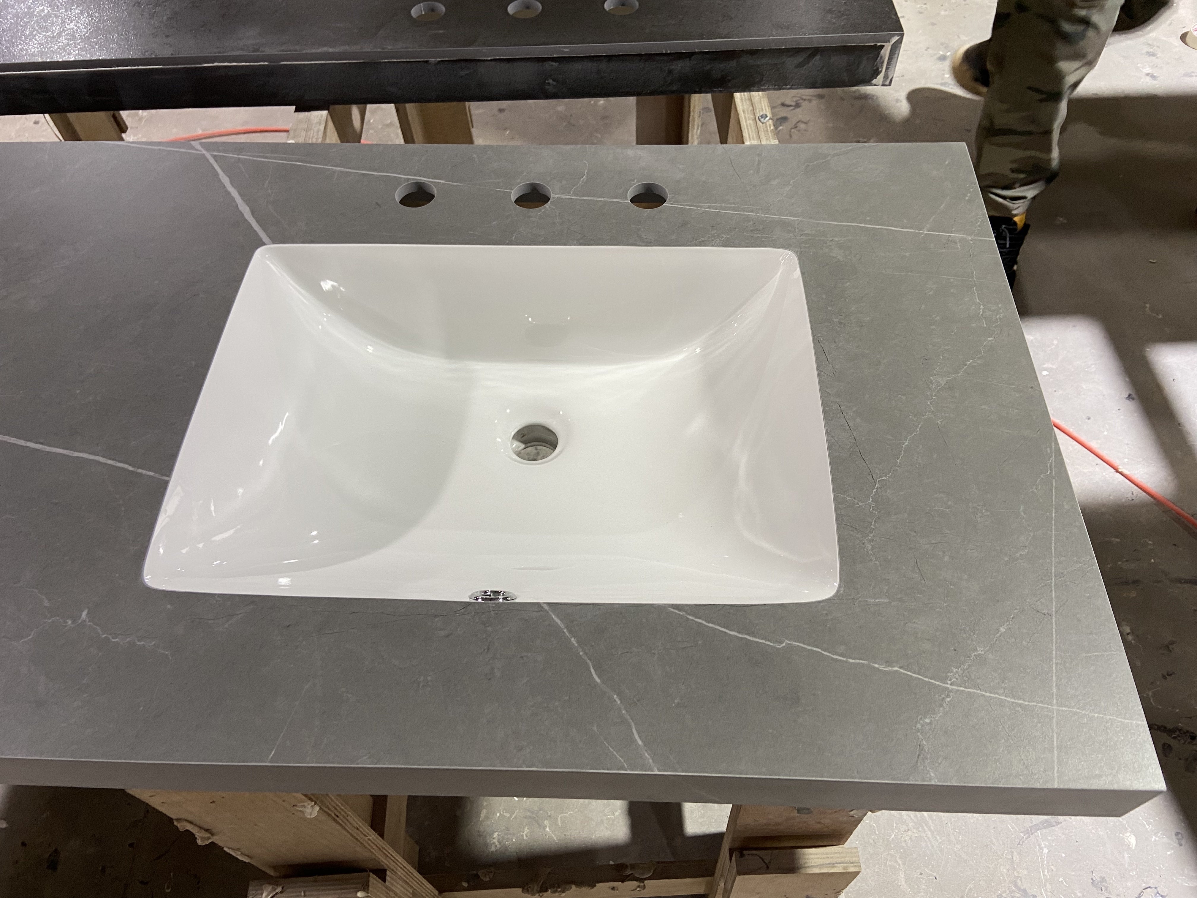 Amani limestone plate countertop73 "x 22" , CUPC ceramic sink and three-hole faucet hole with backsplash