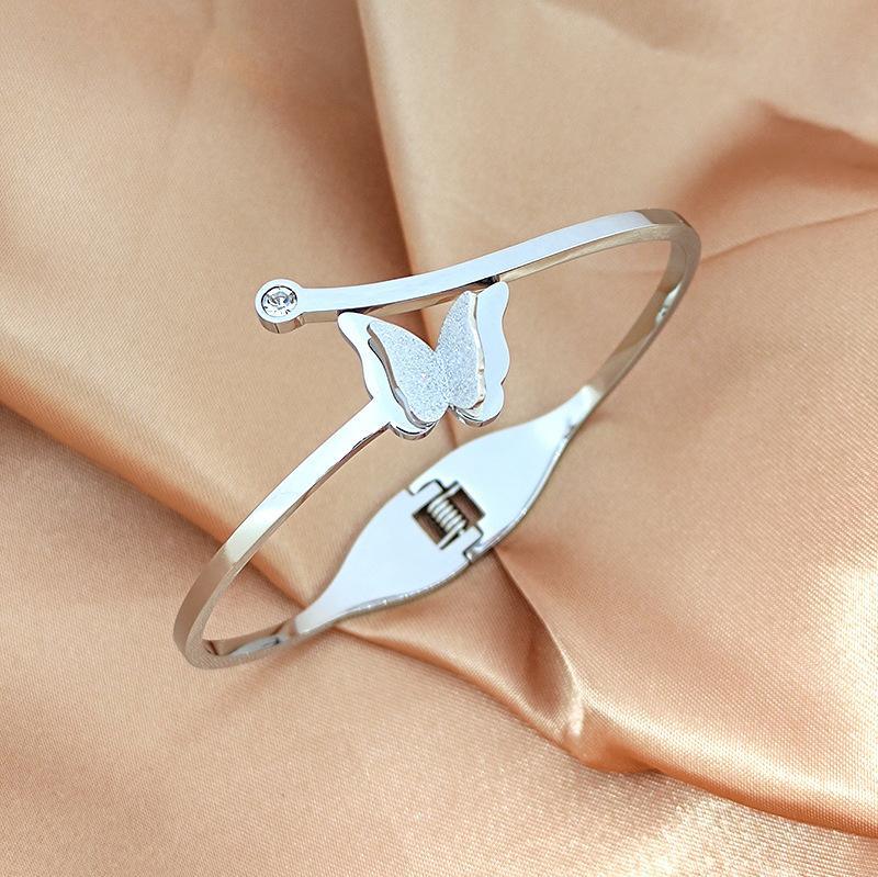 Japan and South Korea 18k silver frosted butterfly bracelet female titanium steel does not lose color simple bracelet live mouth adjustable hand jewelry