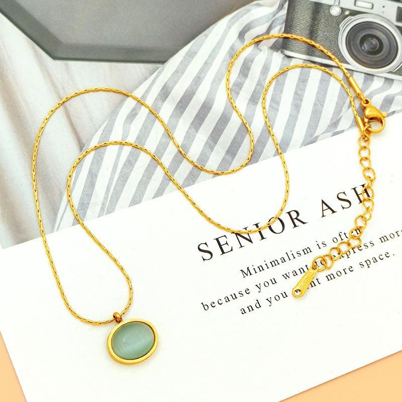 Niche light luxury oval natural necklace pendant star sea simple temperament elegant design collarbone chain