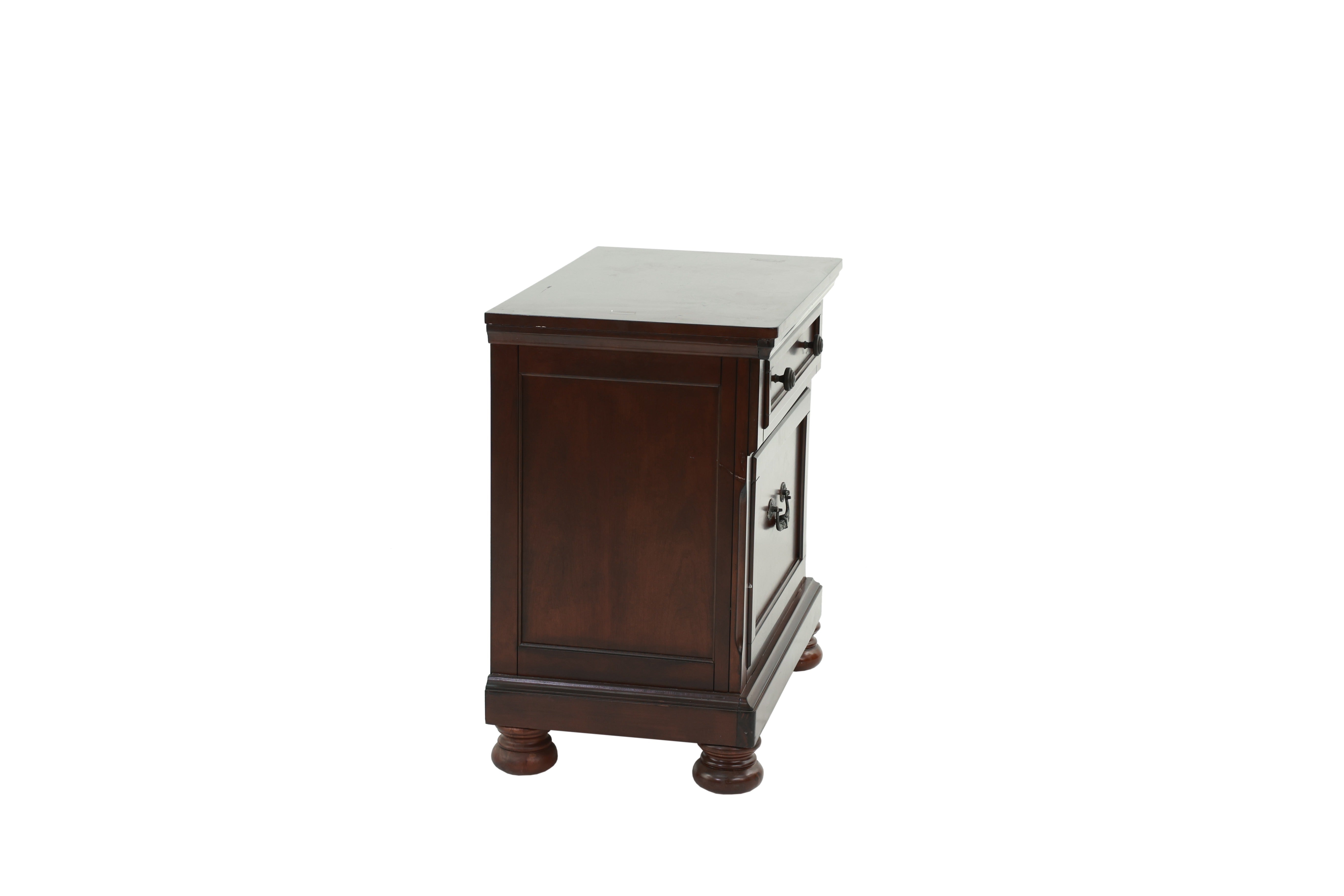 NIGHTSTAND in Antique Cherry