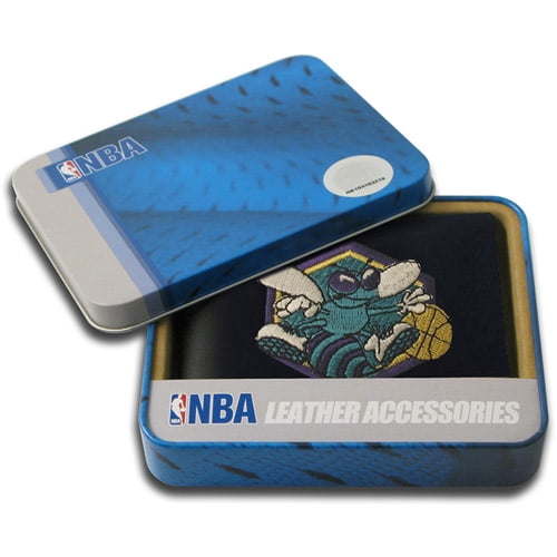 NBA - Men's New Orleans Hornets Embroidered Billfold Wallet