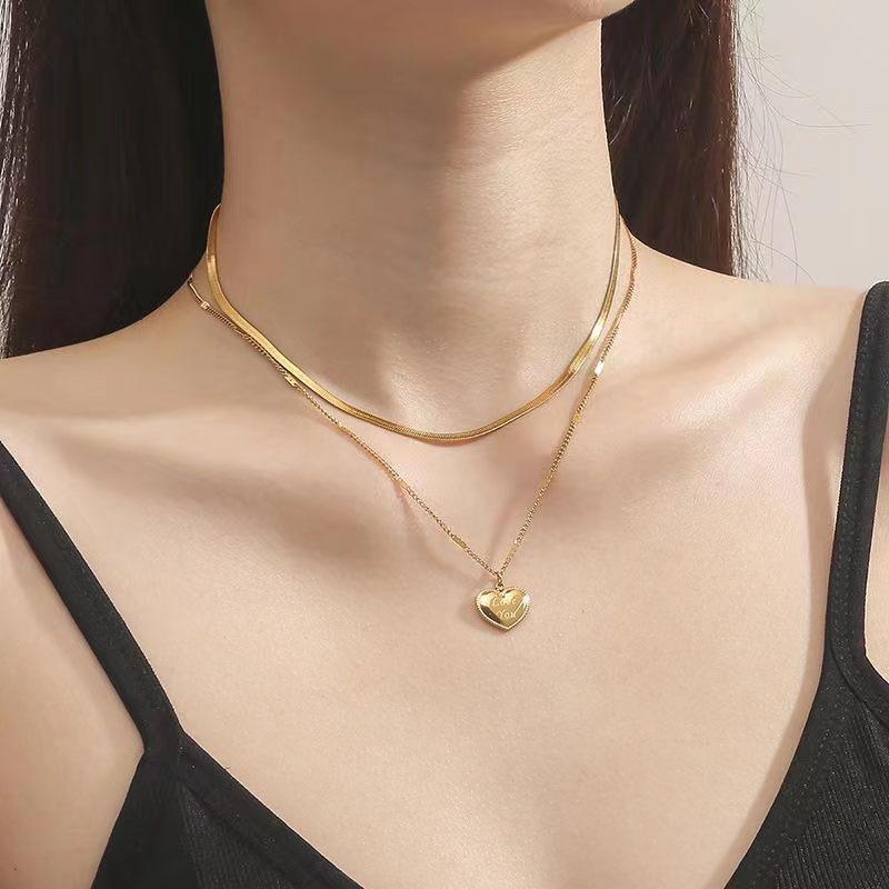 Light luxury three-dimensional stacking personalized new peach heart pendant LOVE letters love double layer with titanium steel necklace wholesale