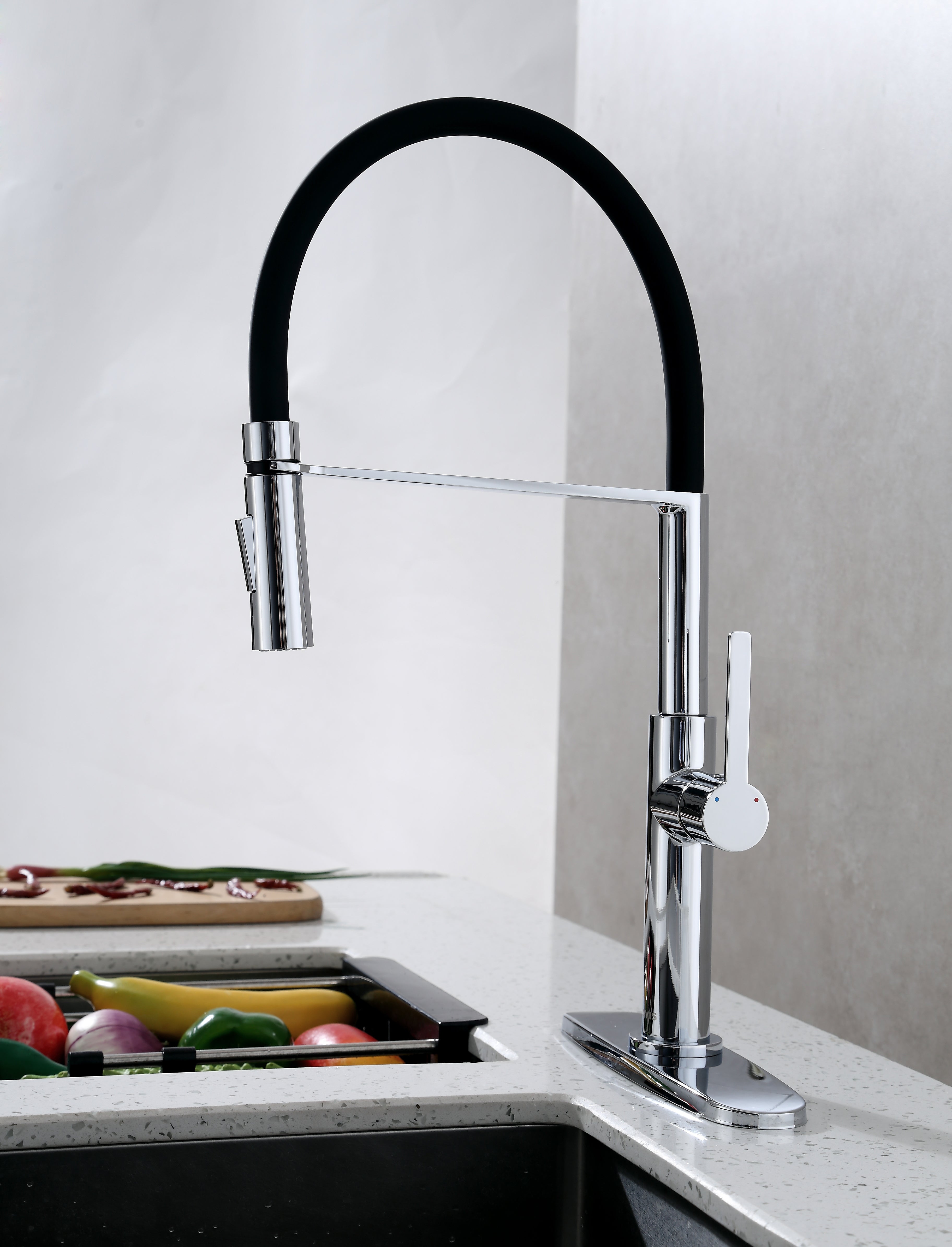 Pull Down Single Handle Kitchen Faucet