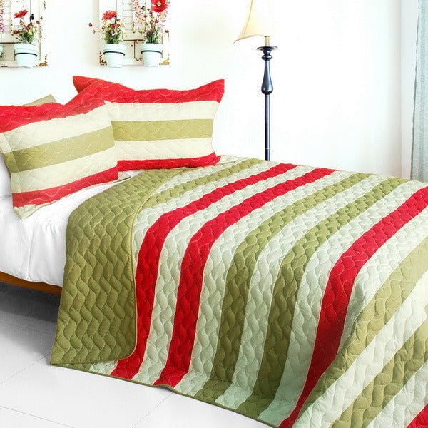 [Fashions Connie] 3PC Vermicelli-Quilted Patchwork Quilt Set (Full/Queen Size)