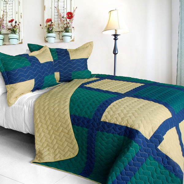 [Traveling Light] 3PC Vermicelli-Quilted Patchwork Quilt Set (Full/Queen Size)