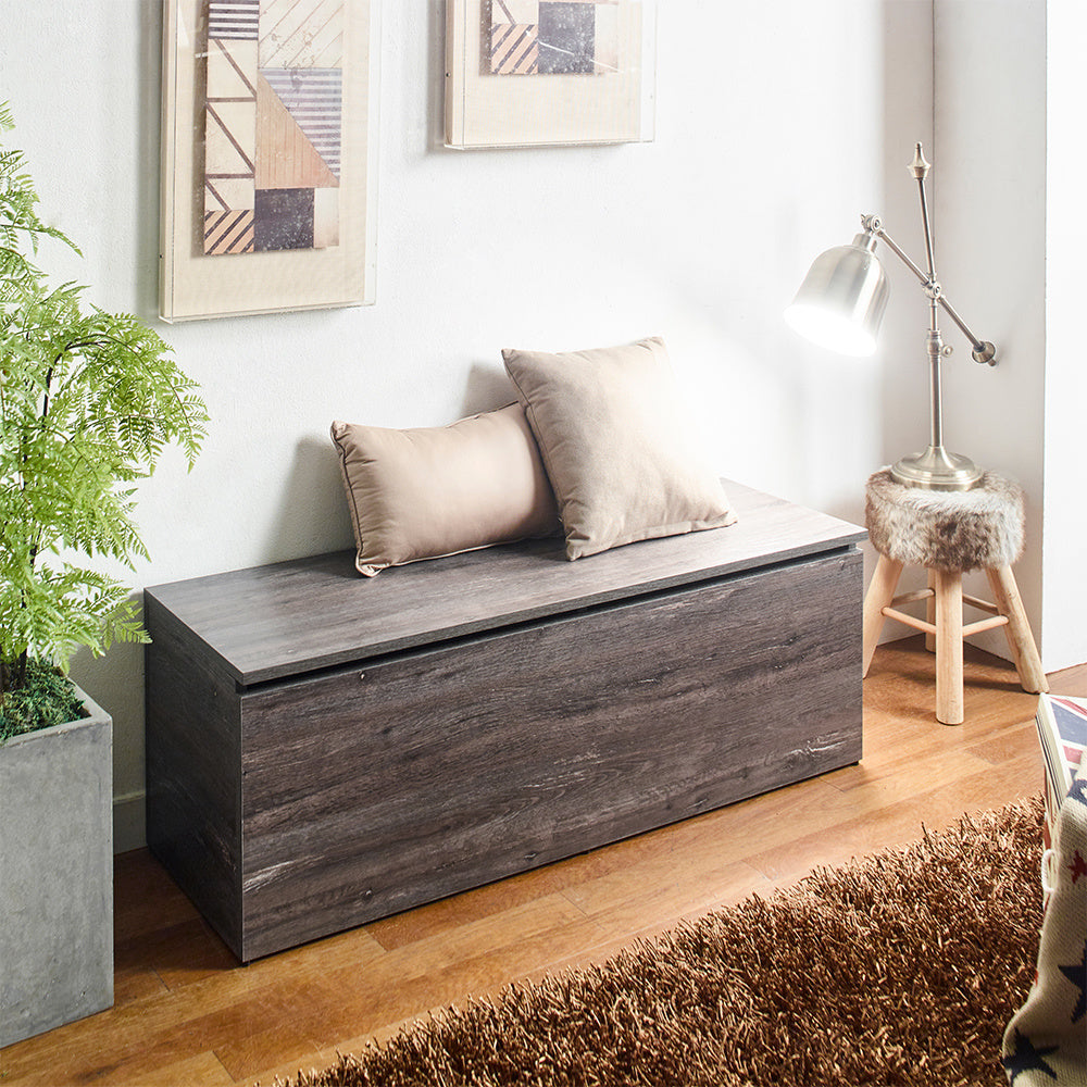 Dean Farmhouse Storage Bench in Rustic Gray