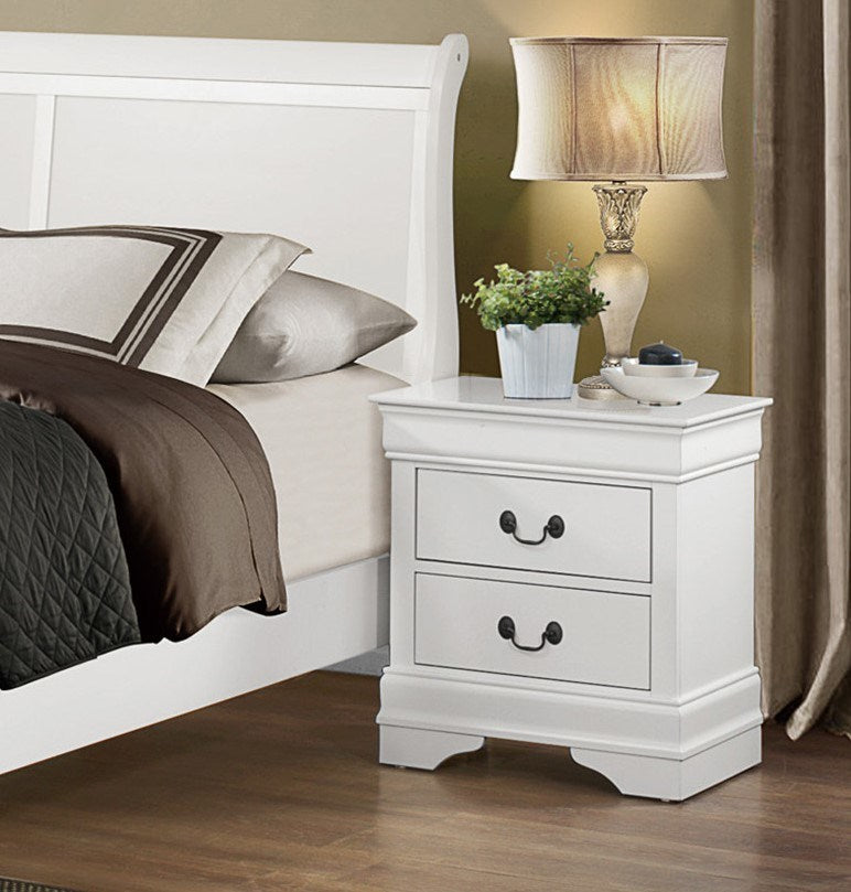 Traditional Design White Finish Nightstand 1pc Antique Drop Handles Drawers Bed Side Table Bedroom Furniture