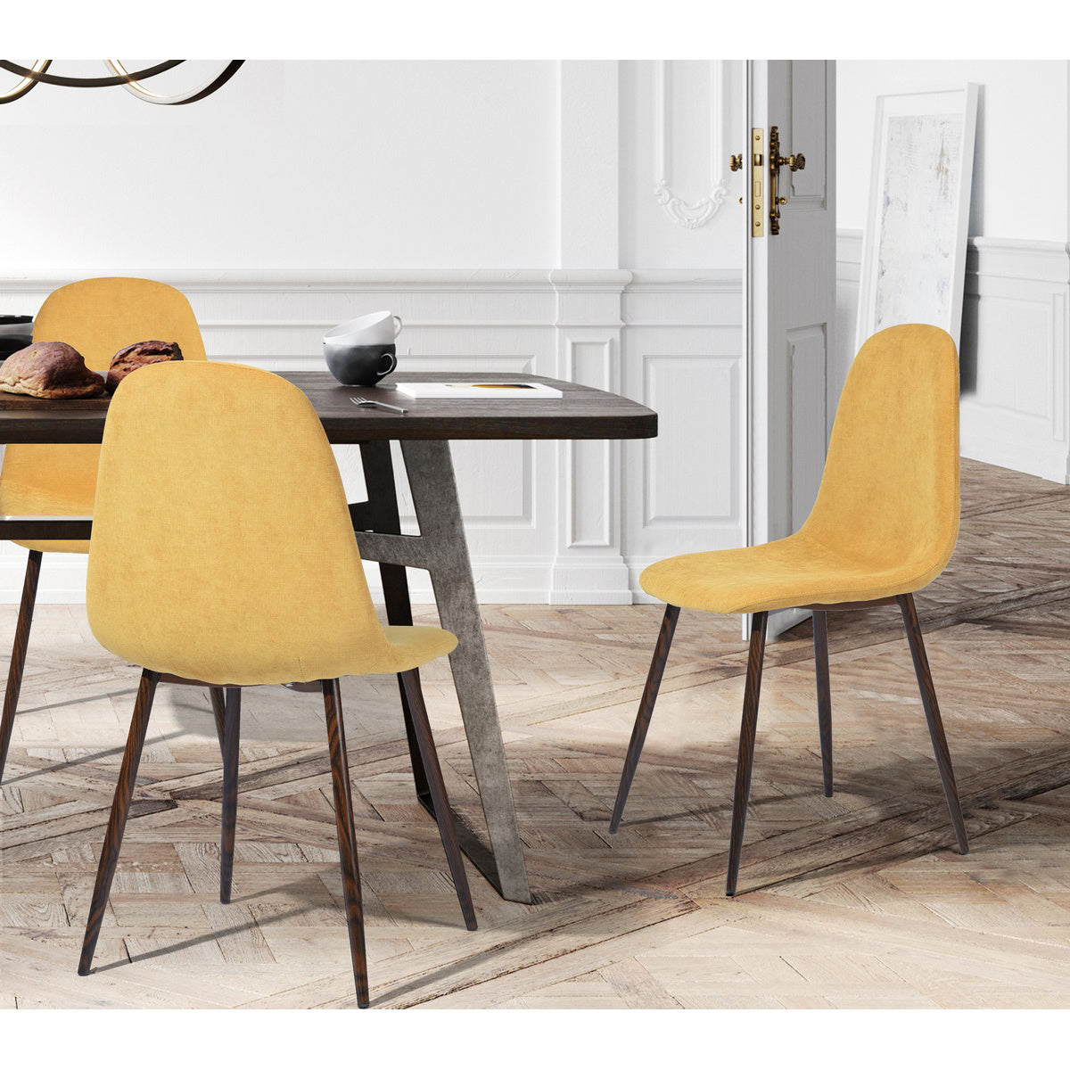 Set of 4 Scandinavian velvet chairs - yellow