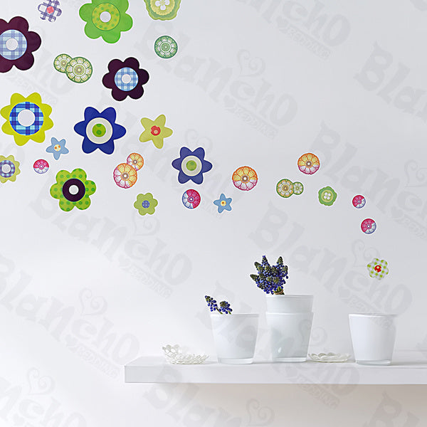 Petal Wheel-2 - Wall Decals Stickers Appliques Home Decor