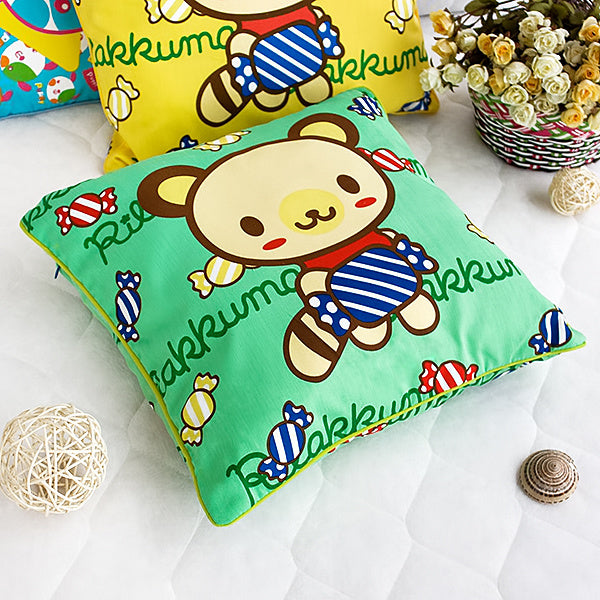 [Green Candy Bear] Decorative Pillow Cushion / Floor Cushion (15.8 by 15.8 inches)