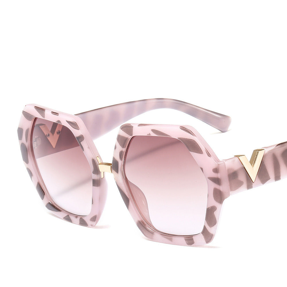 Thick Frame Women's Large Frame V-Leopard Print Sunglasses