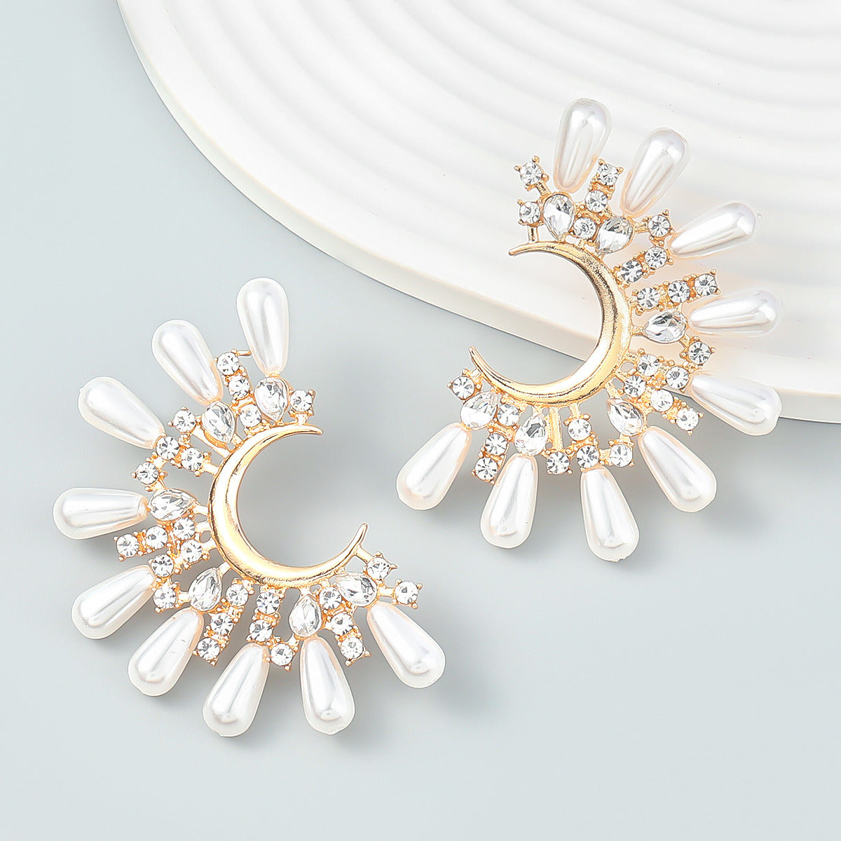 Half Moon Floral Alloy Sunflower Earrings with Diamonds and Pearls