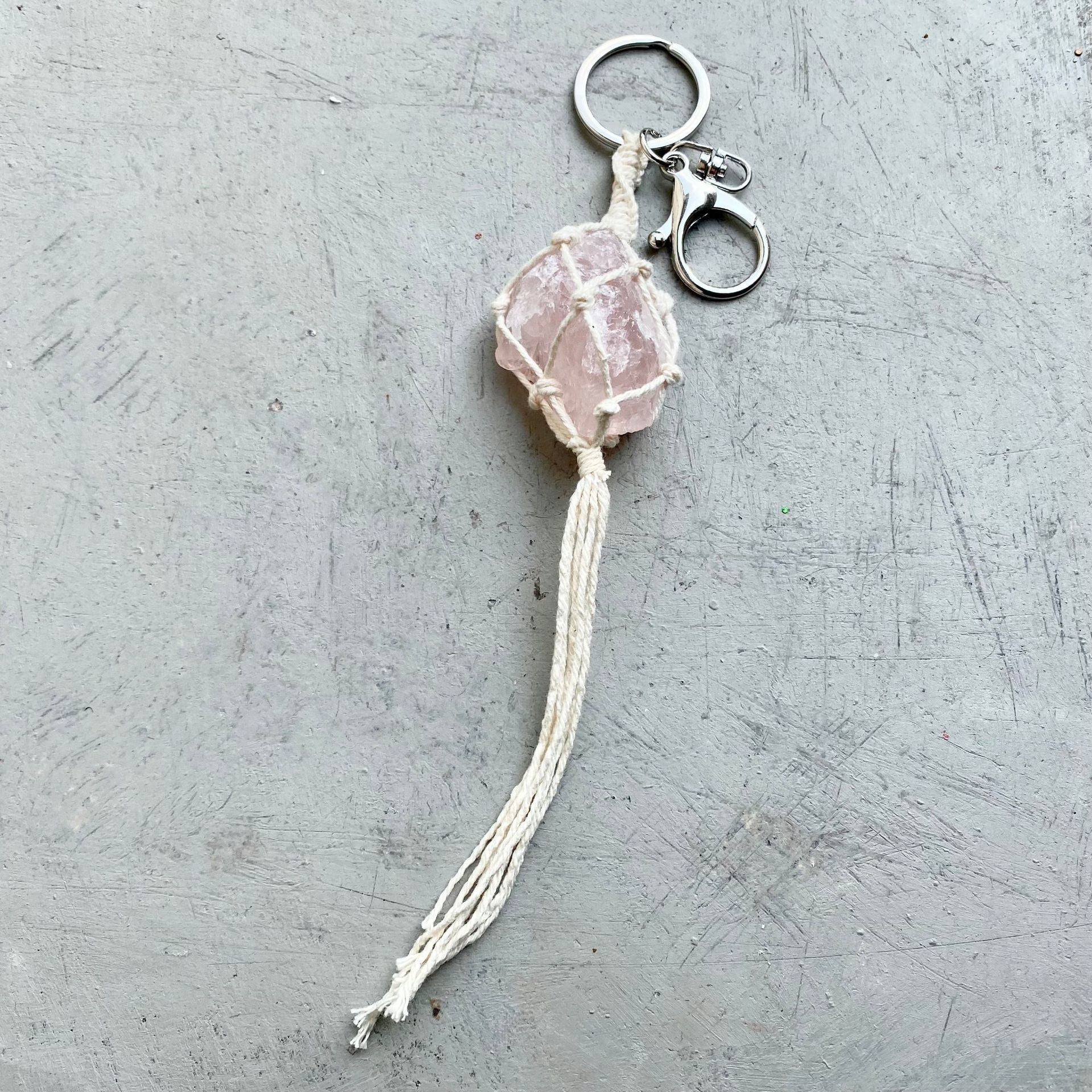 Raw Stone Color Fluorite Transparent Natural Stone Amethyst Keychain