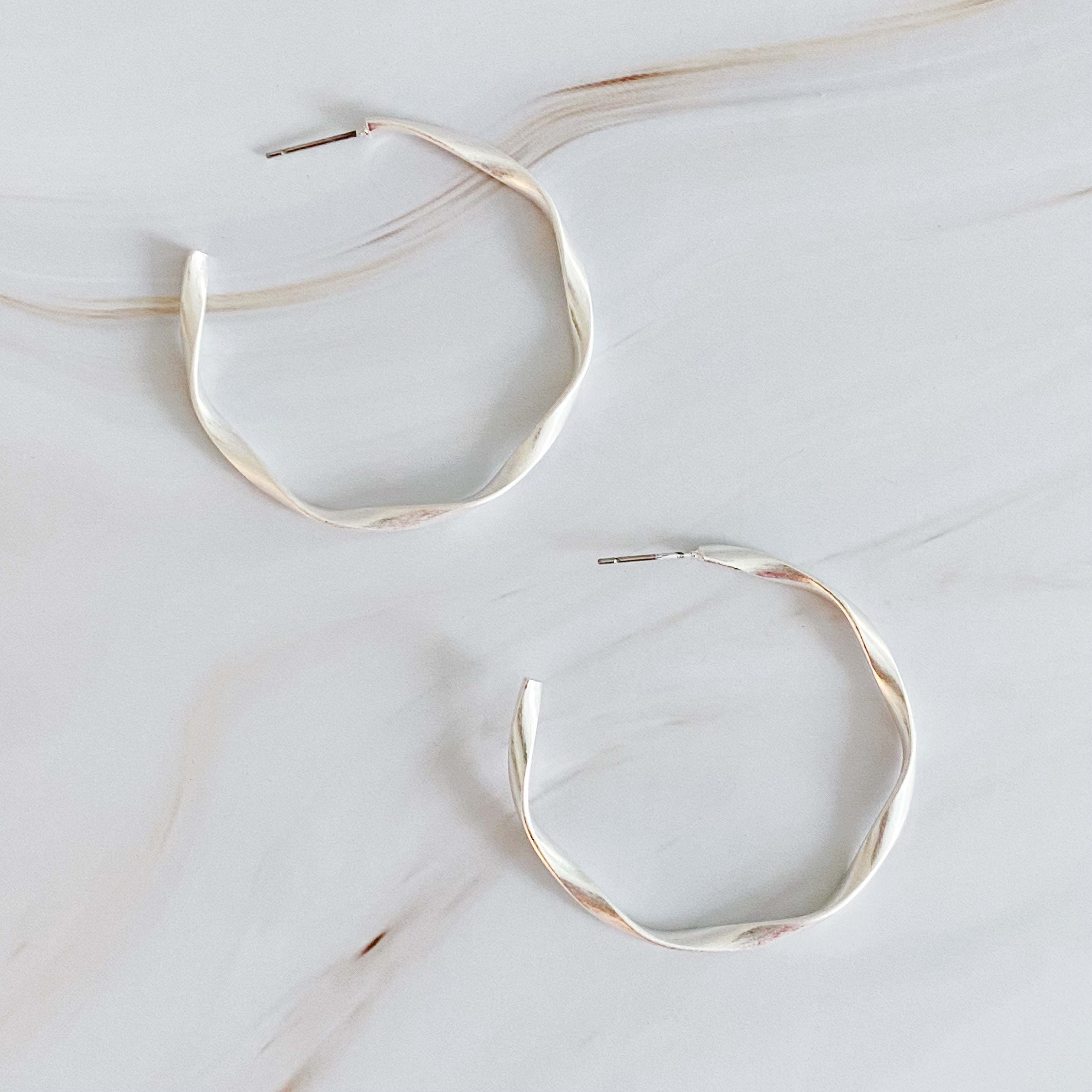 Gentle Wave Sleek Hoop Earrings