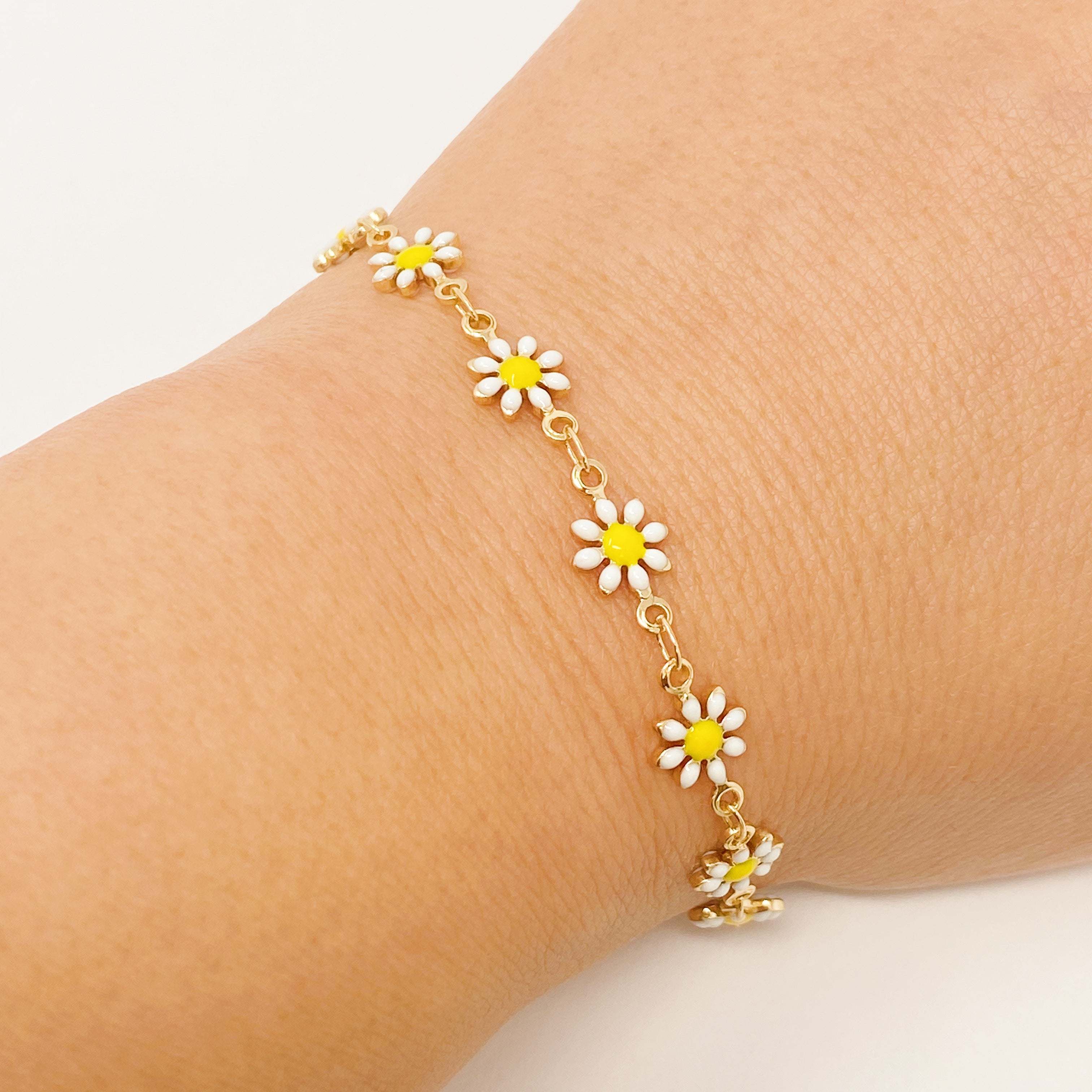 All Around Daisy Bracelet