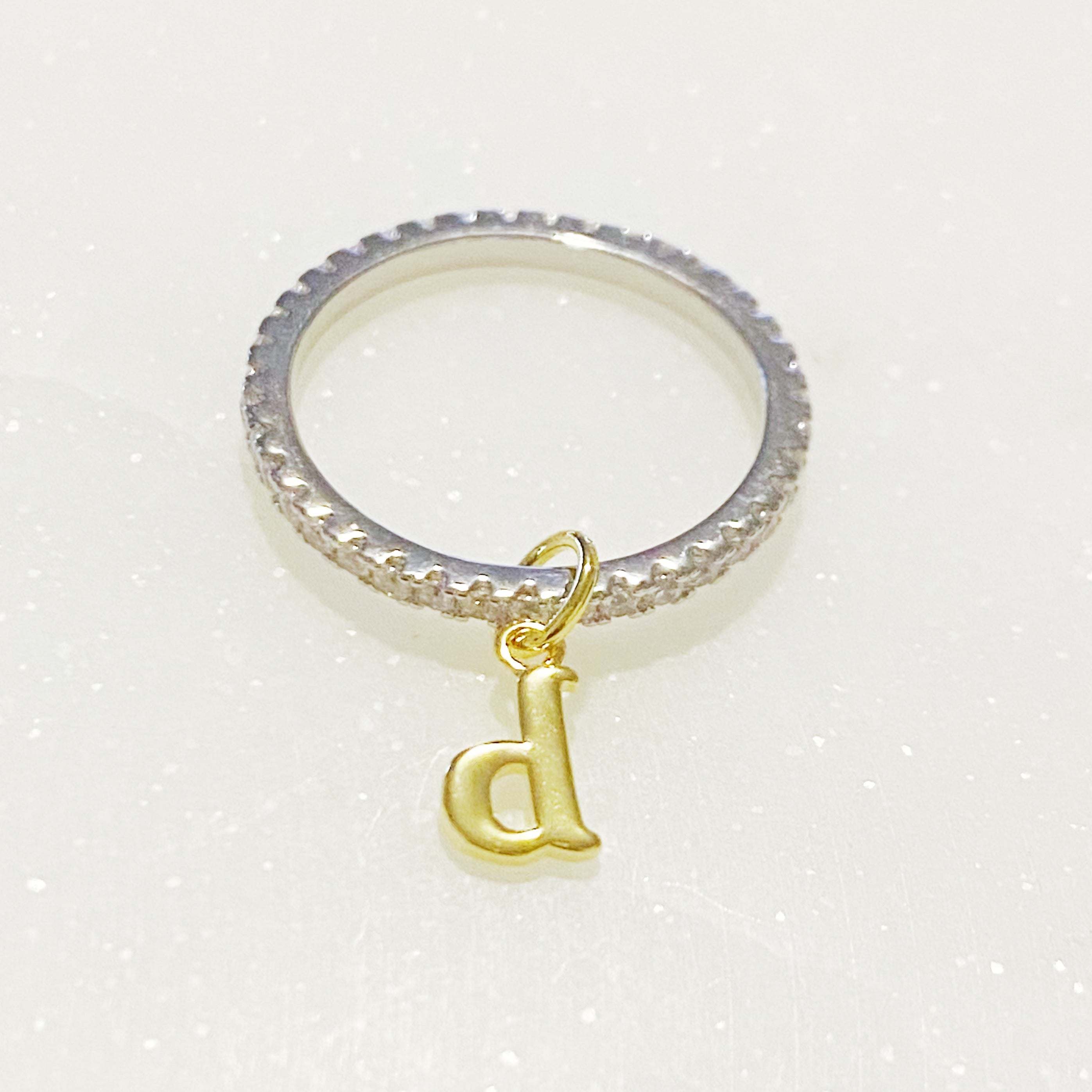 Dangle Initial Ring