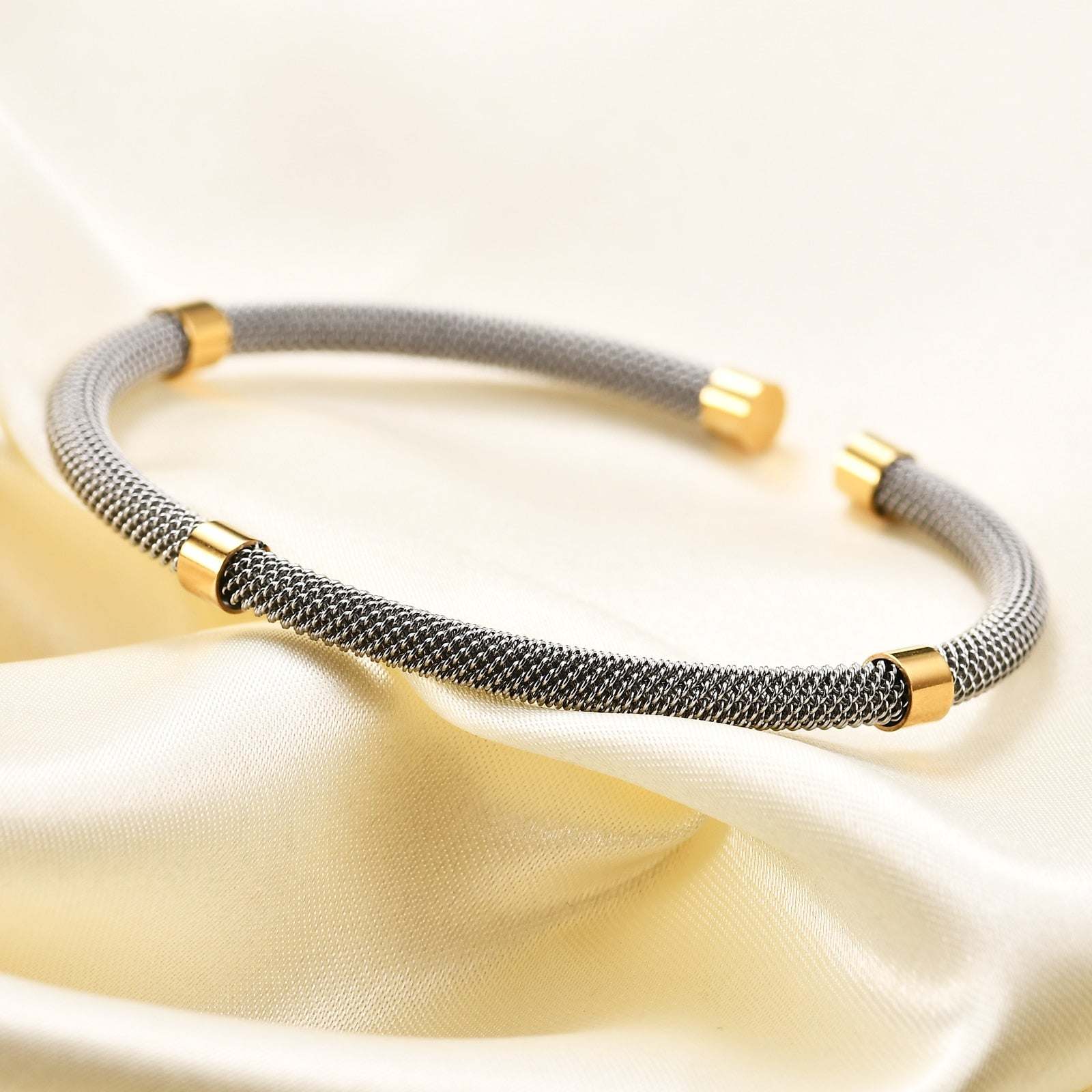 3 Colors lockable Braclets Bangles For Women Hot Selling Brand Jewelry 316L Stainless Steel Bracelet and Bangle Adjustable