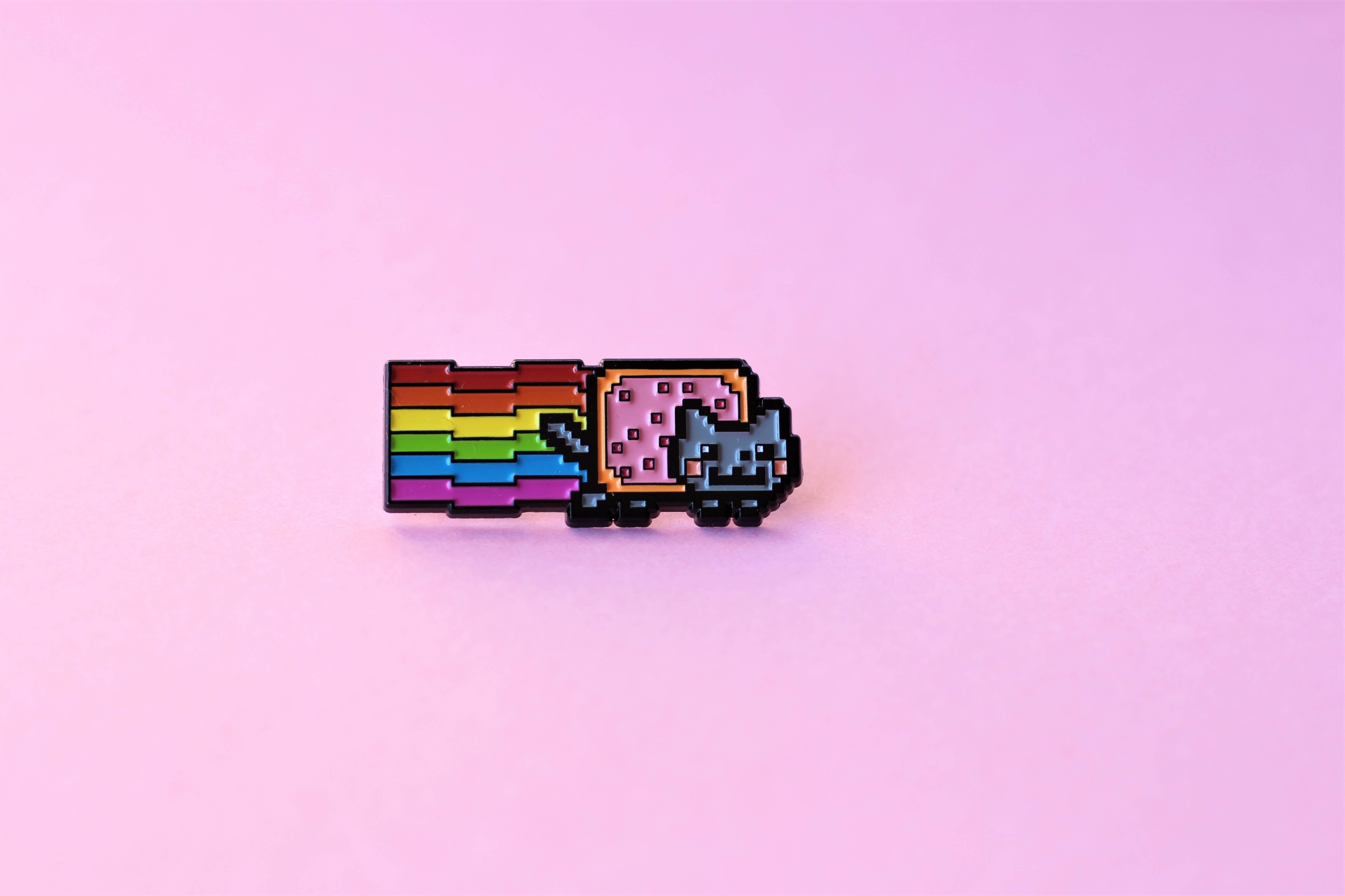 Nyan Cat Pin – Rainbow Cat Meme Enamel Pin