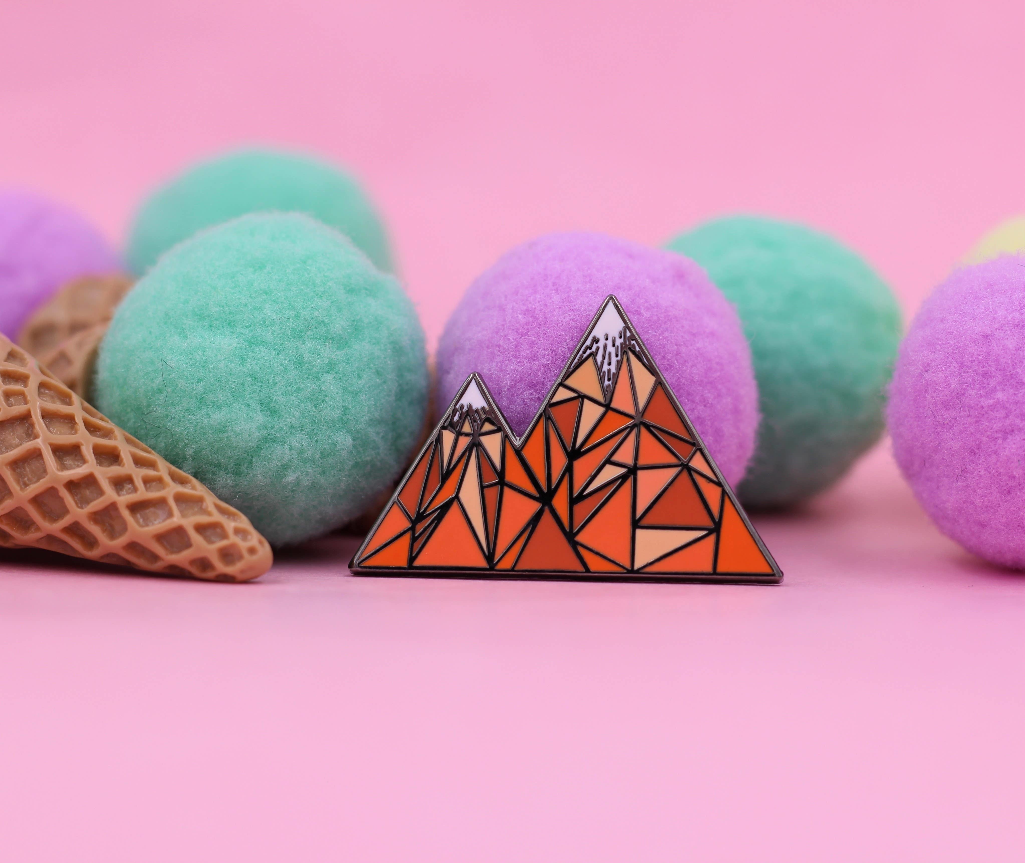 Geometric Mountain – Colorado / Mountain Life Enamel Pin