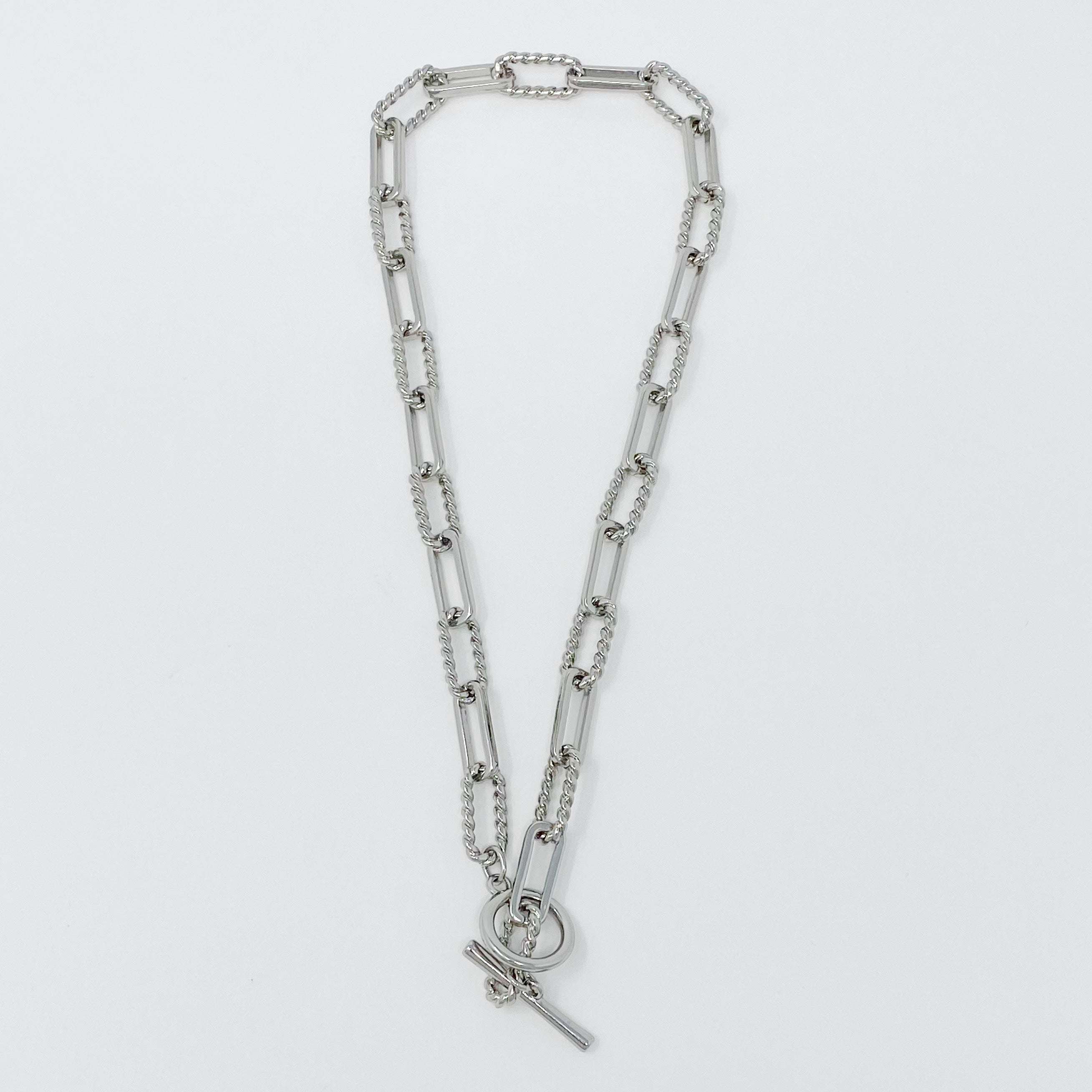 Toggle Chain Link Necklace